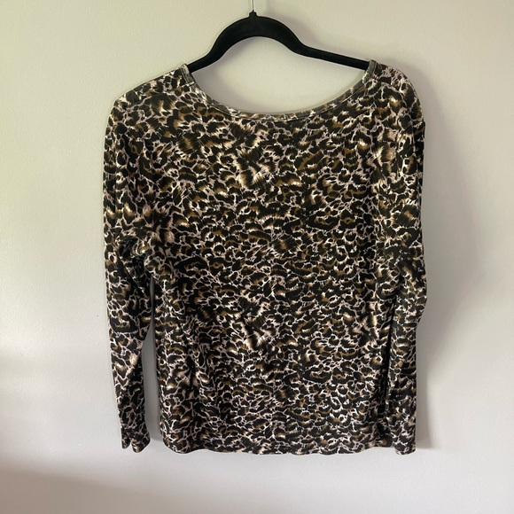 Time & Tru Printed Top - Picture 2 of 3